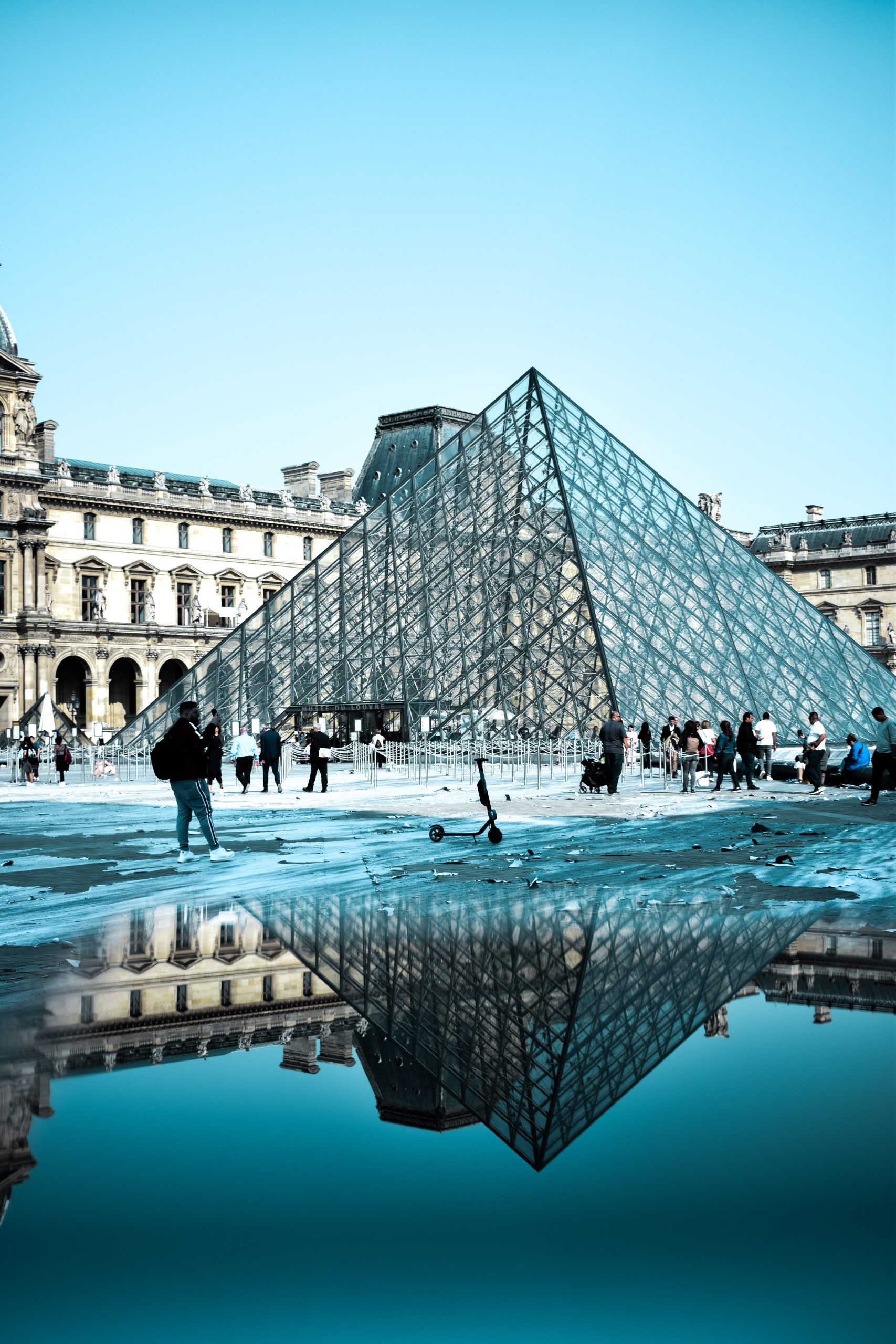 Louvre Museum